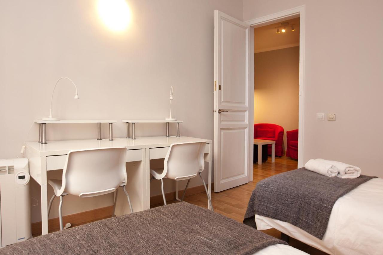 Enjoy Apartments Vp Camp Nou Барселона Екстериор снимка