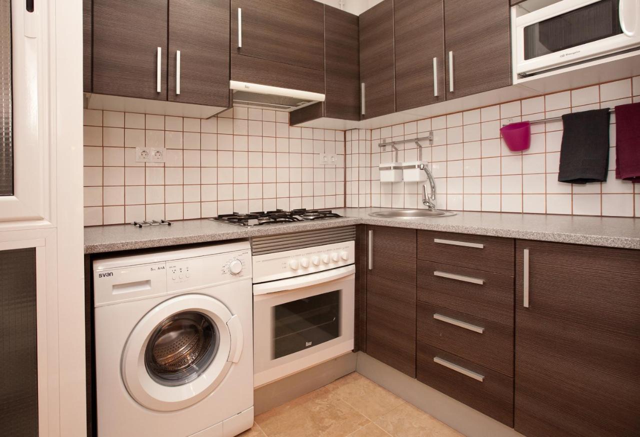 Enjoy Apartments Vp Camp Nou Барселона Екстериор снимка
